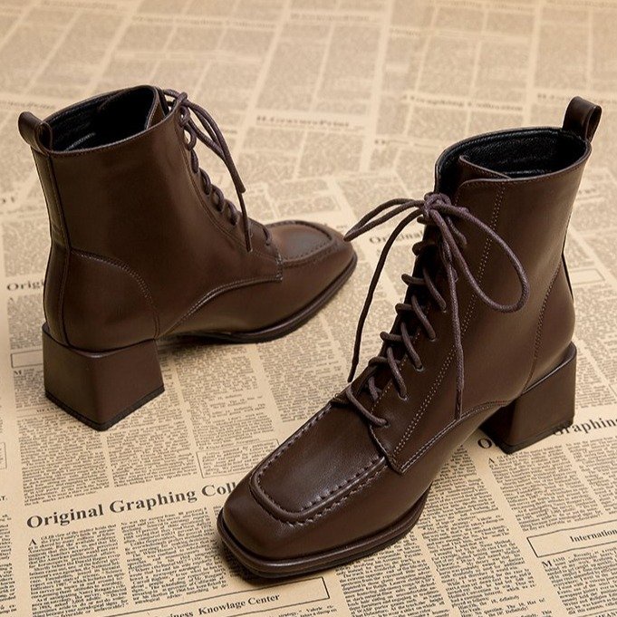 Giày Bốt martin Mũi Vuông Gót Dày Buộc Dây Cá Tính Cho Bạn Gái Cỡ 34-40