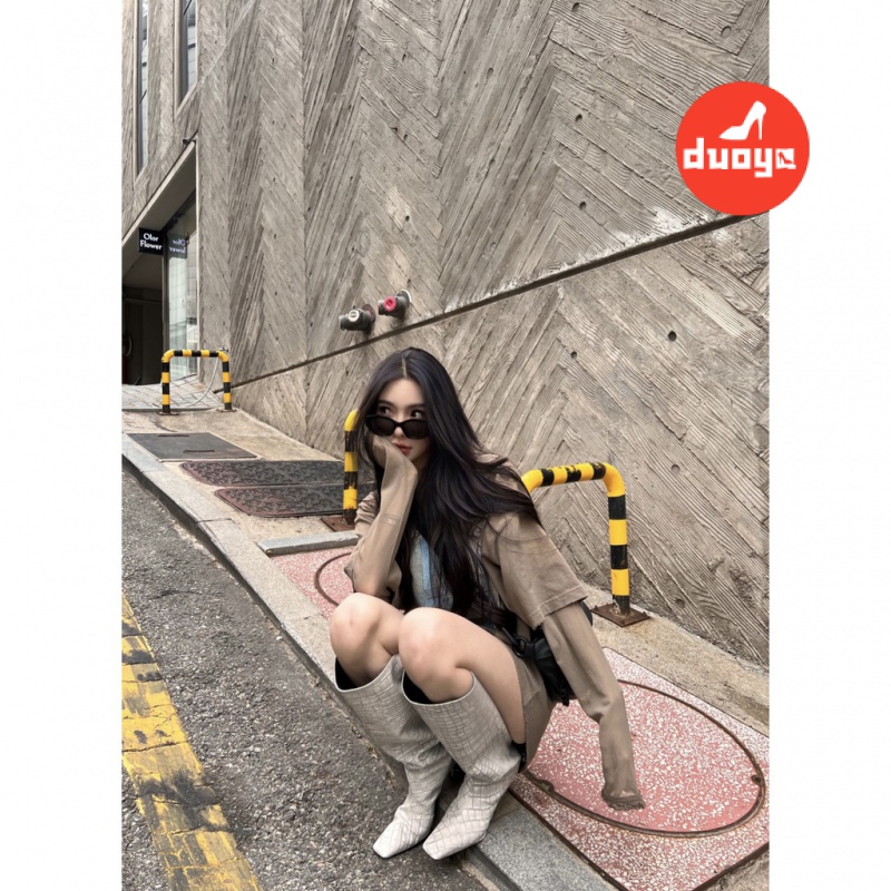 Duooya hair Thẳng ~  Bốt Ống Rộng Cao Gót Họa Tiết Da Cá Sấu Phong Cách mona Cho Nữ Miễn Phí Vận Chuyển