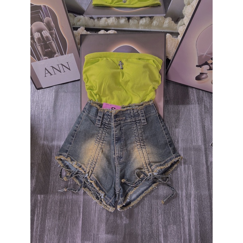 Set áo cúp chữ thập nhún sườn có mút và quần short jean co giãn xanh dơ rút dây 2 bên