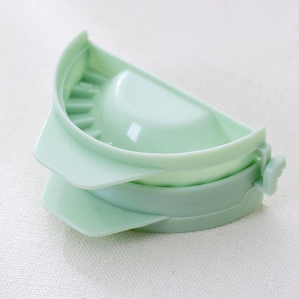 Dumpling Mold Maker Dough Press Ravioli Kitchen Tool Home Mini Practical