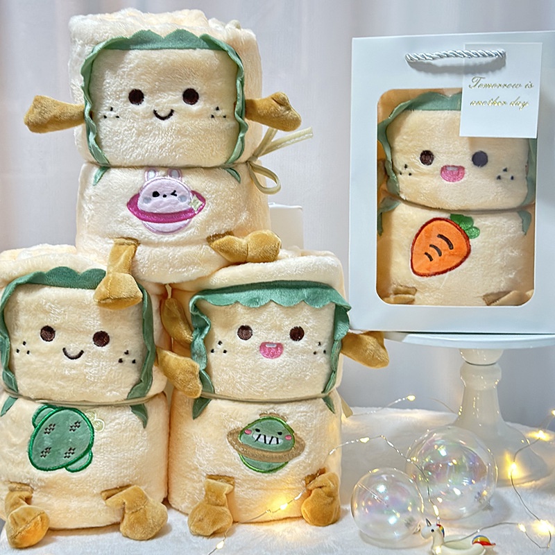 Chăn Nhỏ Vải flannel In Hoạt Hình Dễ Thương Dùng Trong Văn Phòng / Ngủ Trưa