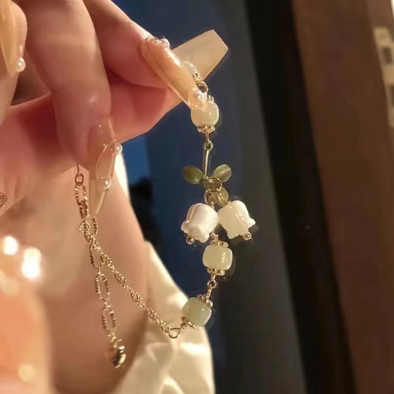 Vòng Đeo Tay Hình Chú Heo Dễ Thương Dành Cho Bạn Gái