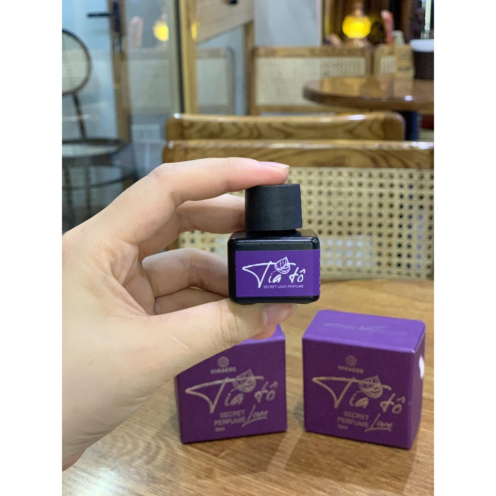 Nước Hoa Vùng Kín Hương Thơm Sang Trọng, Quyến Rũ, Ngừa Mùi Hôi Khó Chịu Dung Tích 10ML