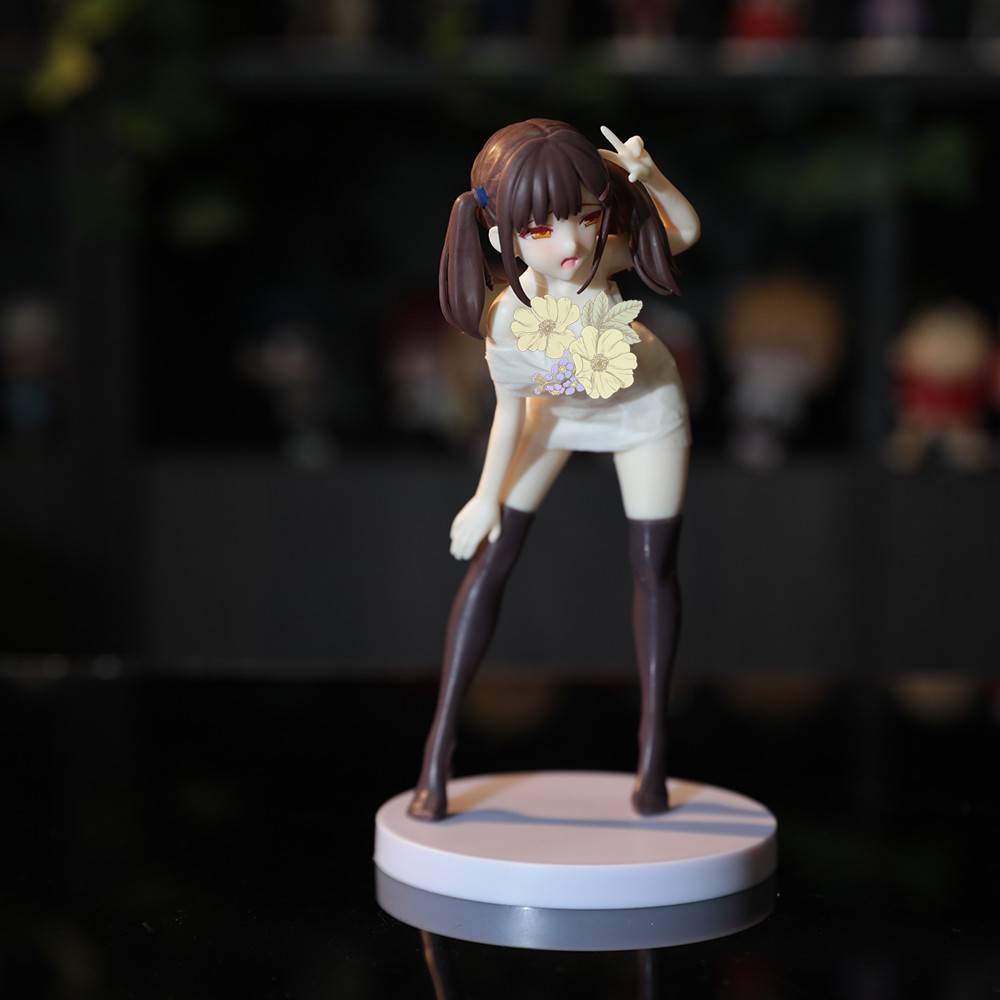 Mô Hình Nhân Vật anime Ba Mẹ Và Con Gái Đáng Yêu