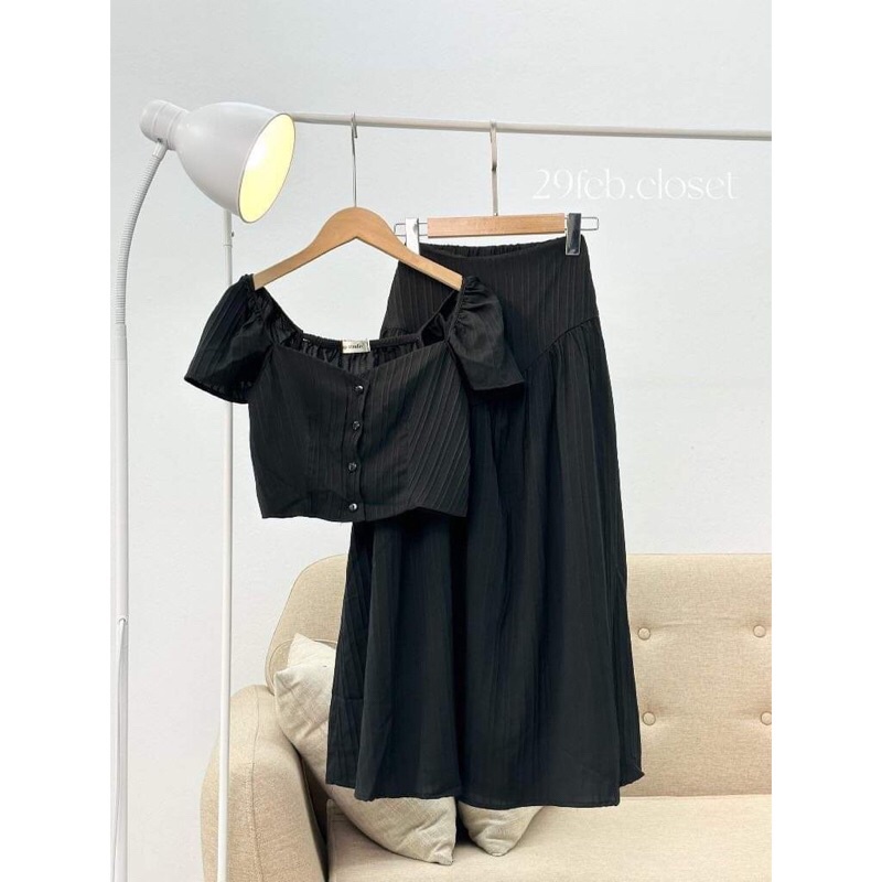 Sét bộ áo crotop và chân vây dài, chất đũi gân