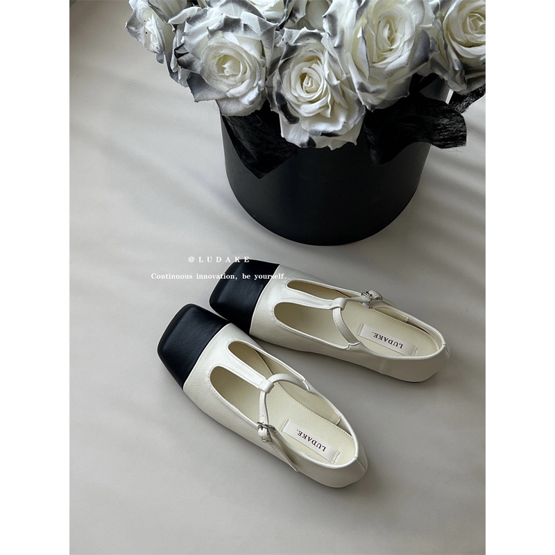 Giày Búp Bê Da Mũi Vuông Phối Màu Xinh Xắn Theo Phong Cách Pháp Dành Cho Nữ