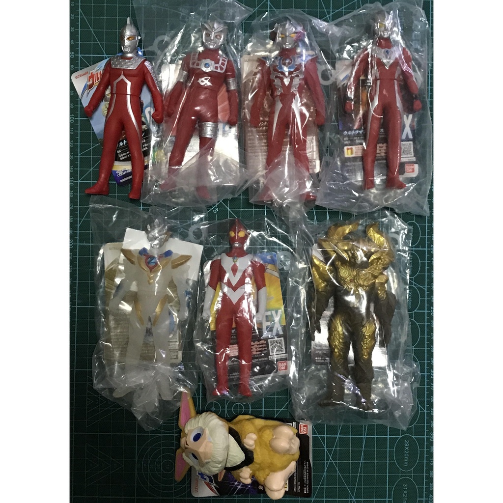 Bandai Bộ 500 Thẻ Bài ultraman Phiên Bản Nhật Bản 13cm 13cm