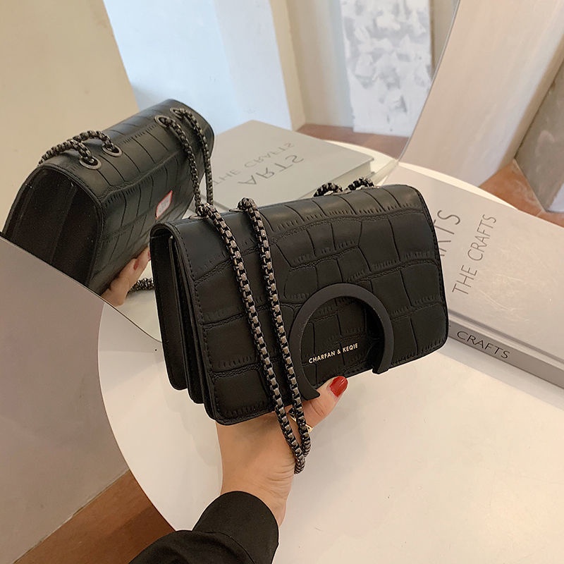 Túi Đeo Chéo Dáng Vuông Nhỏ Phối Dây Xích Thời Trang 2023 Cao Cấp Cho Nữ