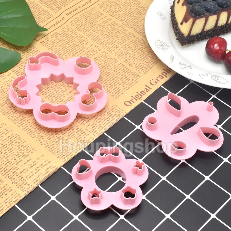 Set 2 / 3 / 4 Khuôn Làm Cơm Nắm Hình Biểu Cảm Hoạt Hình Dễ Thương