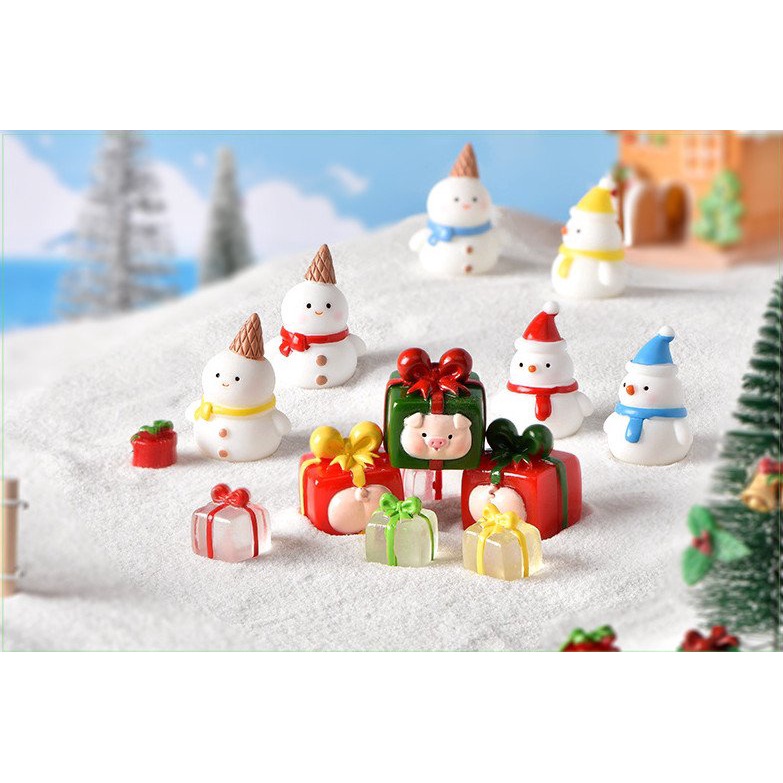 Trang trí giáng sinh, noel, terrarium, sen đá mô hình người tuyết và quà heo siêu dễ thương