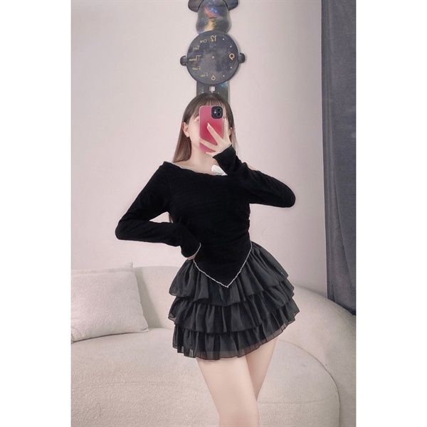 BIGSIZE HIẾU HIẾU  - Set bánh bèo áo tay dài lệch vai phối nơ kèm chân váy tầng