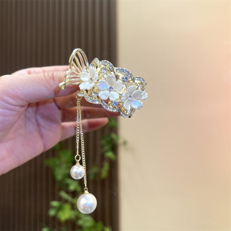 Thời Trang Kẹp Tóc Hoa Đính Ngọc Trai Cho Nữ