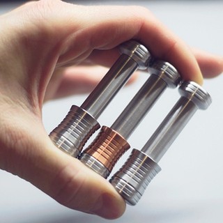 Con Quay Đồ Chơi/Fidget Spinner Fidget toy Đồ Chơi Nén Giảm Căng Thẳng Hình Mặt Trăng Sáng Tạo Trang Trí Bàn Làm Việc Miễn Phí