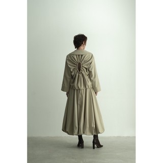 WIDE COLLAR CROPPED JACKET