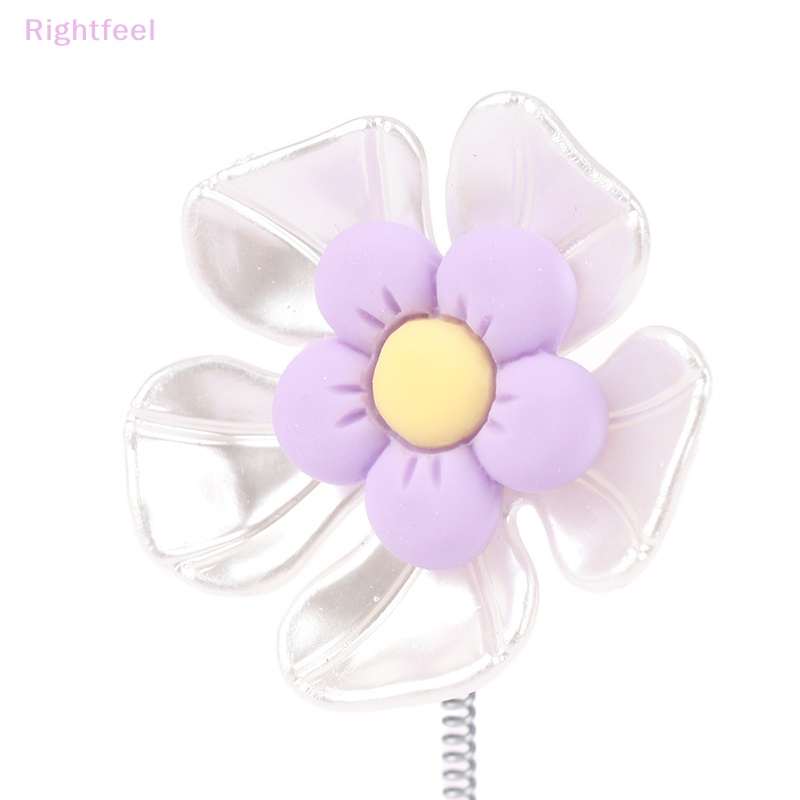 Rightfeel Phụ Kiện Trang Trí Bảng Điều Khiển Xe Hơi Hình Hoa Cúc Dễ Thương Mới