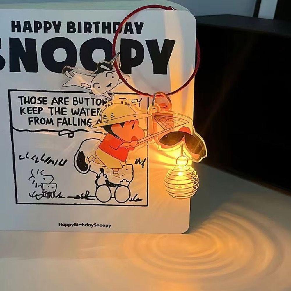 Móc Khóa acrylic Hình shin-chan Phát Sáng Vui Nhộn Kiểu Nhật Bản
