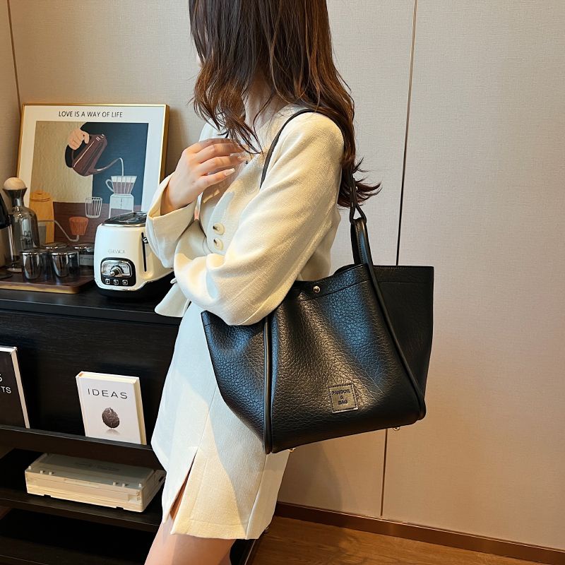 Niche Túi Xách Da pu Cỡ Lớn Phong Cách retro 2023 Cho Nữ