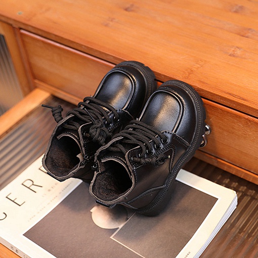 Giày Bốt Da Mềm Màu Đen Cá Tính Cho Bé Trai