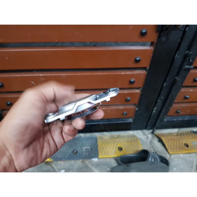 Loa tranh , Loa ko màng sườn kim loại cực hay