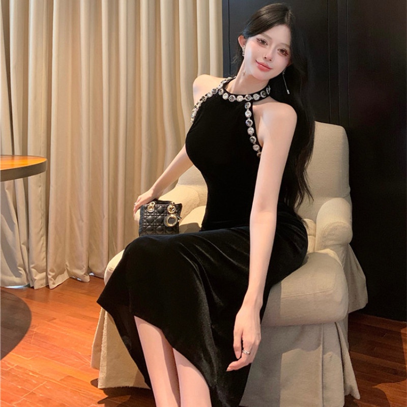 Đầm Nhung maxi Hai Dây Thời Trang Thu Đông Cho Nữ