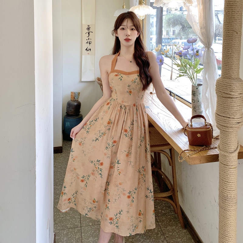 Lovito Đầm midi chữ A không tay họa tiết hoa tương phản phối màu đơn giản dành cho nữ LNA14020 (Quả cam)