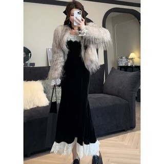 Đầm Nhung Ngắn Cổ Vuông Tay Loe Xếp Ly Ôm Dáng Kiểu Pháp Thời Trang Mùa Thu Cho Nữ