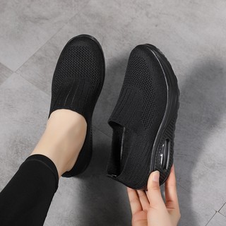 Giày Sneaker Chạy Bộ Thể Thao Cho Nữ