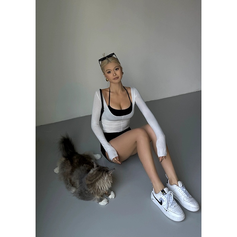 Áo Thun Thể Thao Dài Tay Ôm Dáng Có Dây Đeo Cổ Cho Nữ