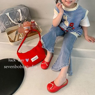 Quần jean loe xẻ cho bé gái