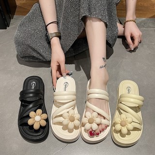 Dép nữ quai ngang hoa cúc sandal đế bằng 2 màu đen kem