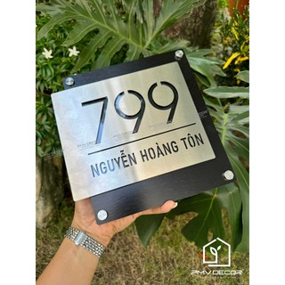 Bảng, biển số nhà, nền alcorest xước đen, mặt inox 304 xước bạc, nội dung âm bản. ngoài trời bsn-pmv258.3