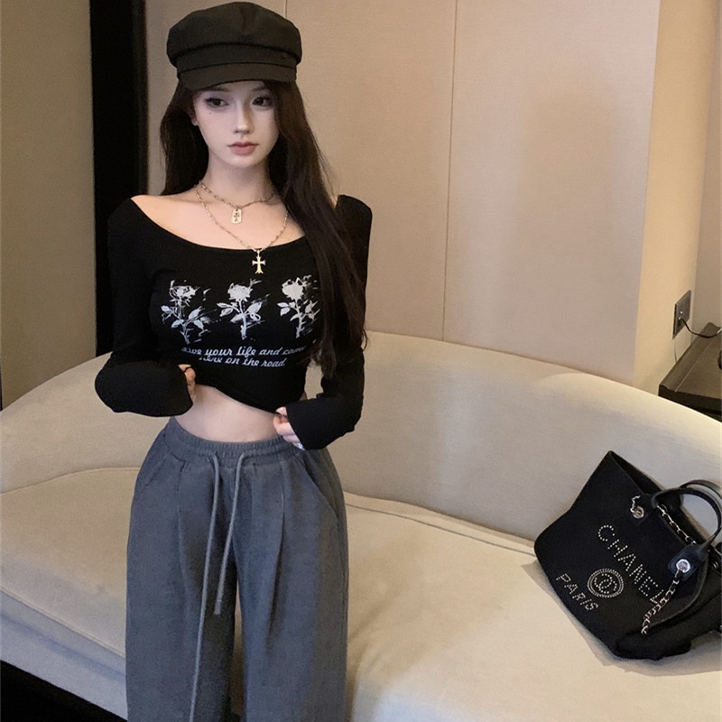 Áo Thun Tay Dài Hở Lưng In Họa Tiết Quyến Rũ Cho Nữ
