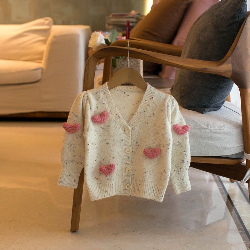 Áo Khoác cardigan Họa Tiết Trái Tim Đáng Yêu Thời Trang Thu Đông Cho Bé Gái