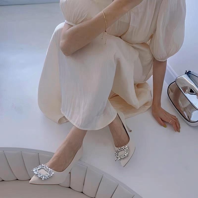 Giày Cao Gót Da Mịn Nơ Đính Đá Vuông Gót Đũa Trẻ Trung Thời Trang MARYSHOP
