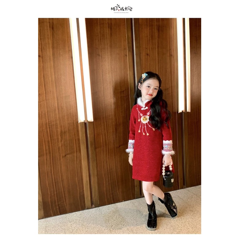 Đầm Sườn Xám Vải Lông Cừu Màu Đỏ Kiểu Trung Hoa Thời Trang Năm Mới Cho Bé Gái