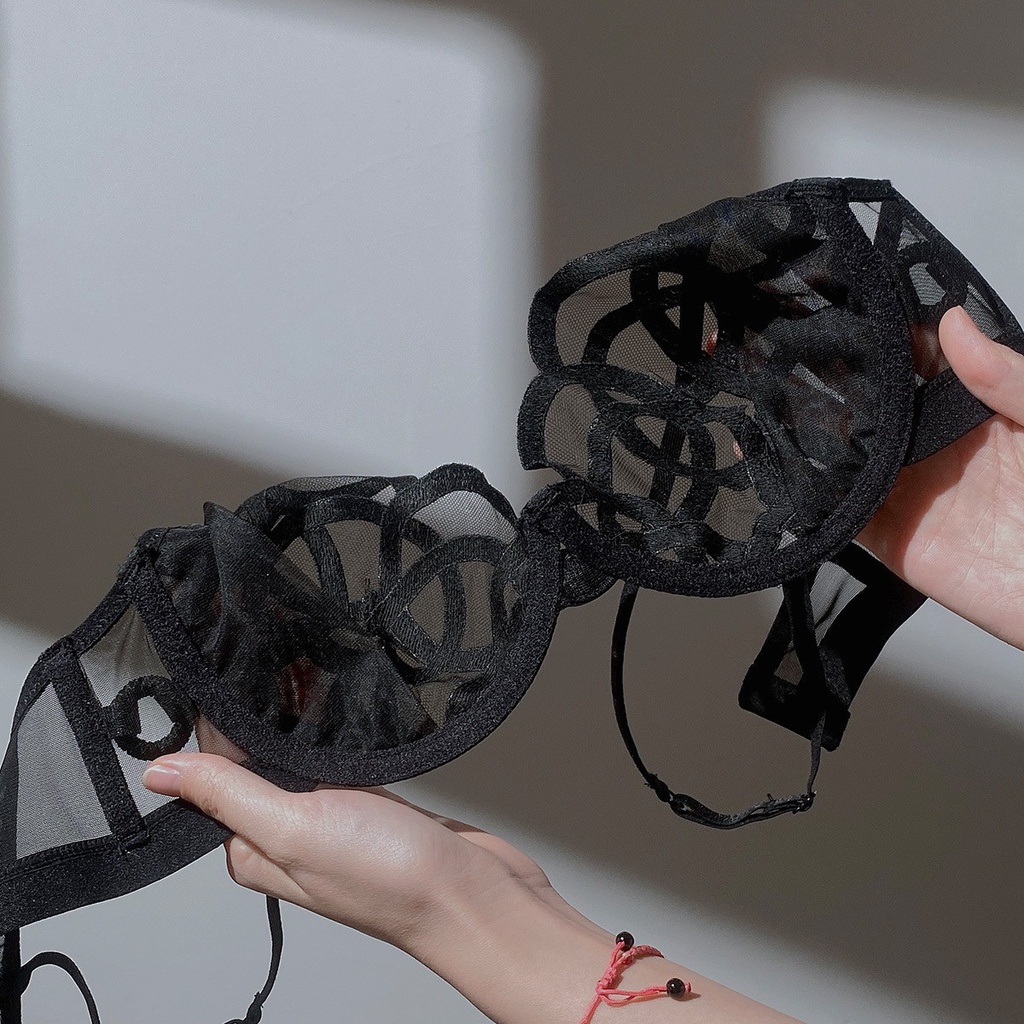 Set Đồ Lót Ren Siêu Mỏng Phong Cách Pháp Quyến Rũ Cho Nữ