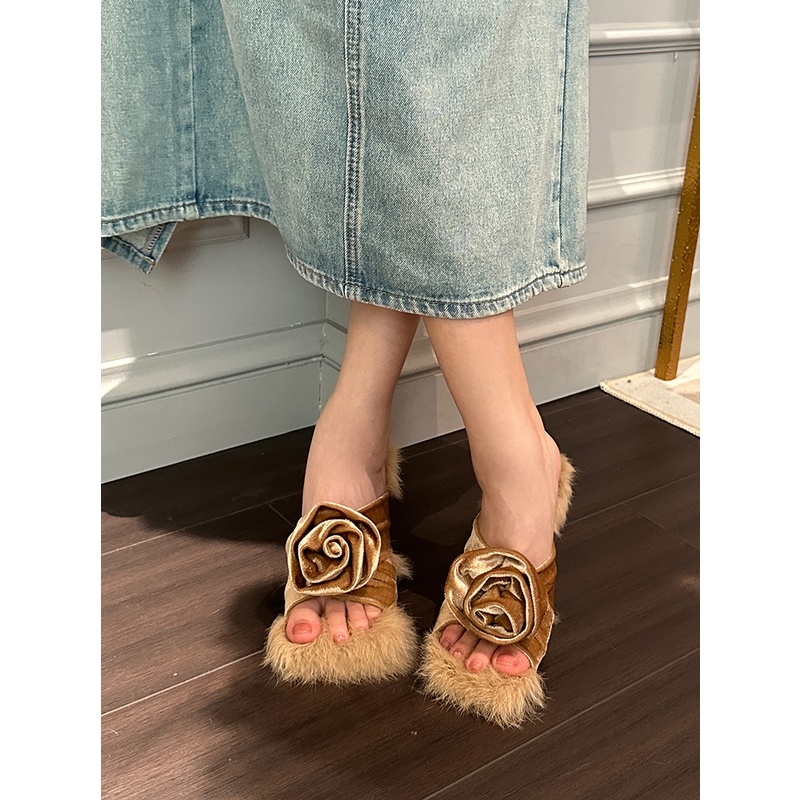 Dép Cao Gót Hở Ngón Quai Mảnh Đính Hoa Phong Cách Mới 2023