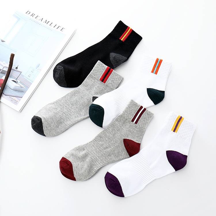 Vớ cotton Dày Dặn Màu Trơn Dễ Phối Đồ Phong Cách Thể Thao Thời Trang Thu Đông Mới Cho Nam