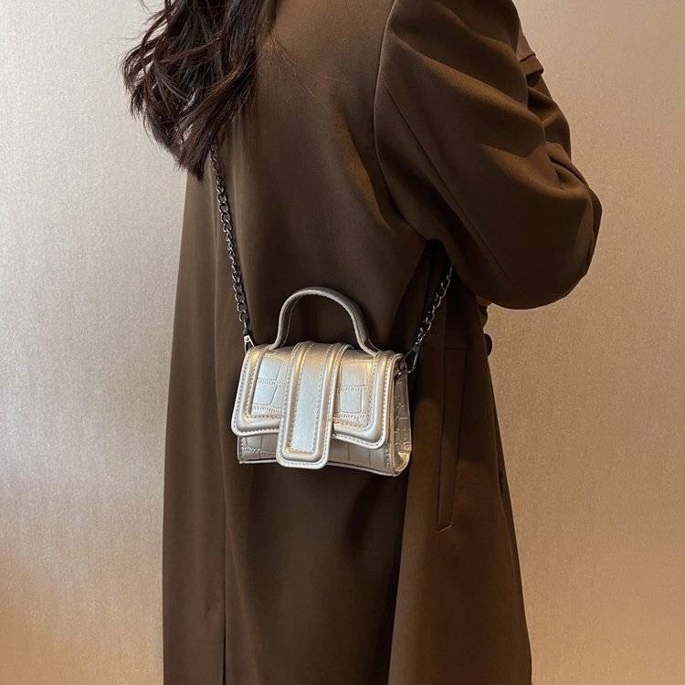 Túi đeo chéo mini da PU phong cách thời trang cho nữ mã T06 TIEMGIAYYEN04