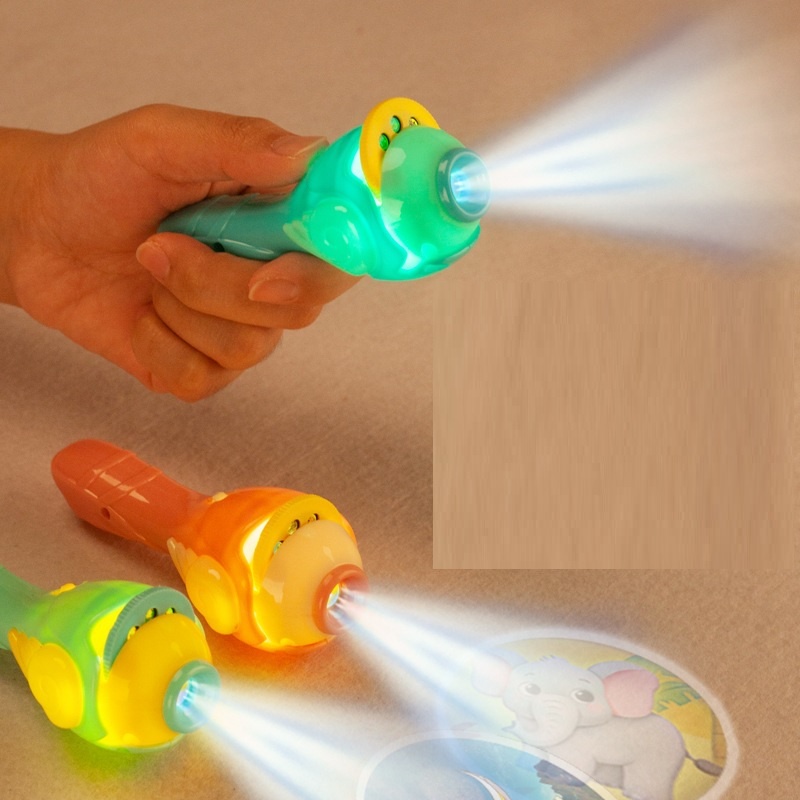 Đèn pin chiếu hình full cho bé 24 hình động vật ngộ nghĩnh sắc nét giúp bé nhận biết mọi thứ xung quanh