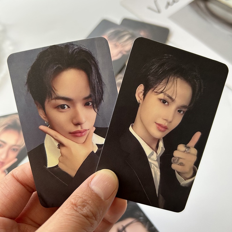 Bộ Sưu Tầm Thẻ Bài Hình Kho Báu Nhóm Nhạc kpop reboot