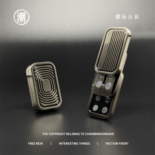 Con Quay Đồ Chơi/Fidget Spinner  Fidget toy  Edc Đồ Chơi Thẻ pop Ba Lớp Bằng Kim Loại Hít Nam Châm Hình Dạng Không Giới Hạn