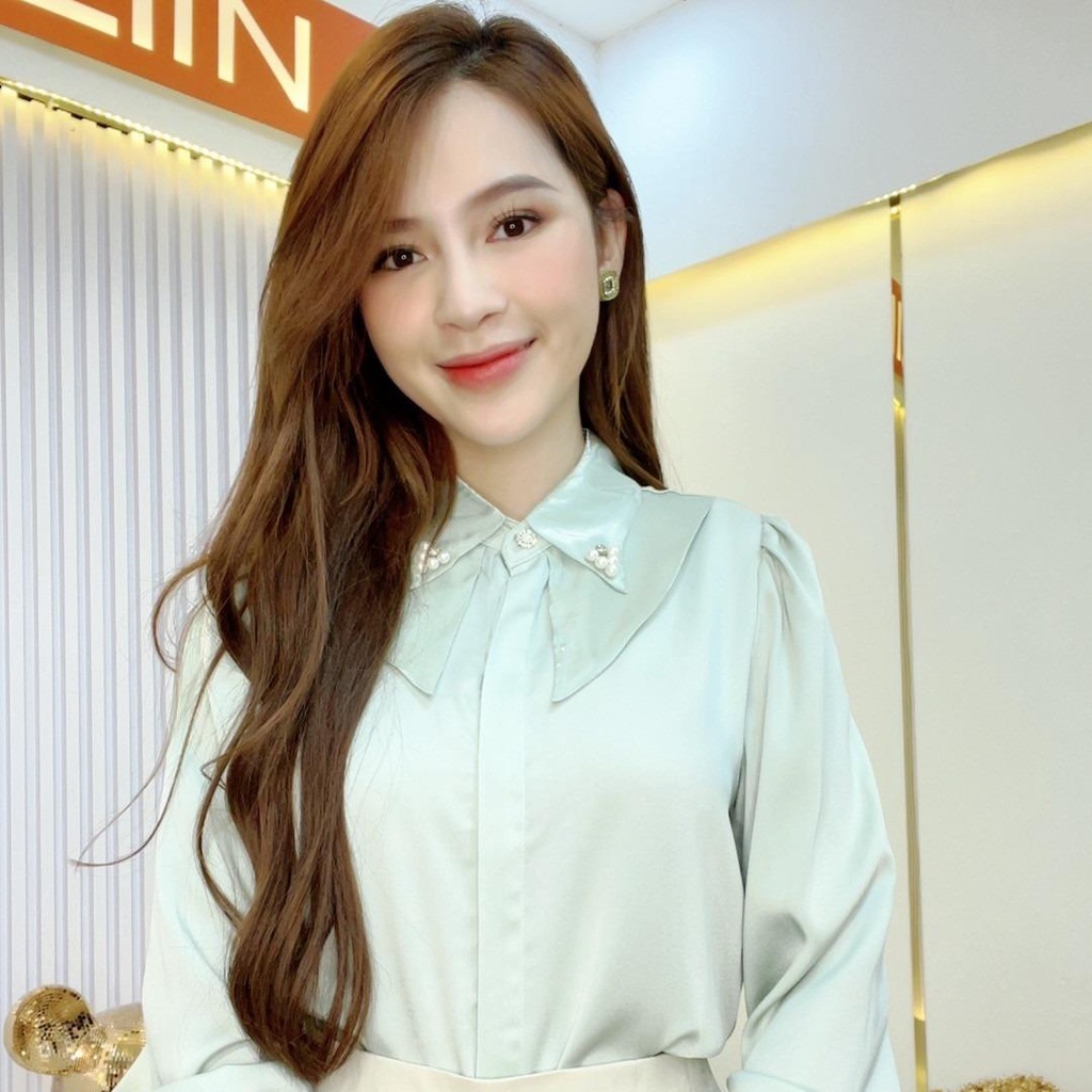 Áo Sơ Mi Nữ Màu Xanh Blue Cực Xinh Thiết Kế Khuy Cổ Thời Trang Cao Cấp Liin Clothing - SMD276SBL-F23