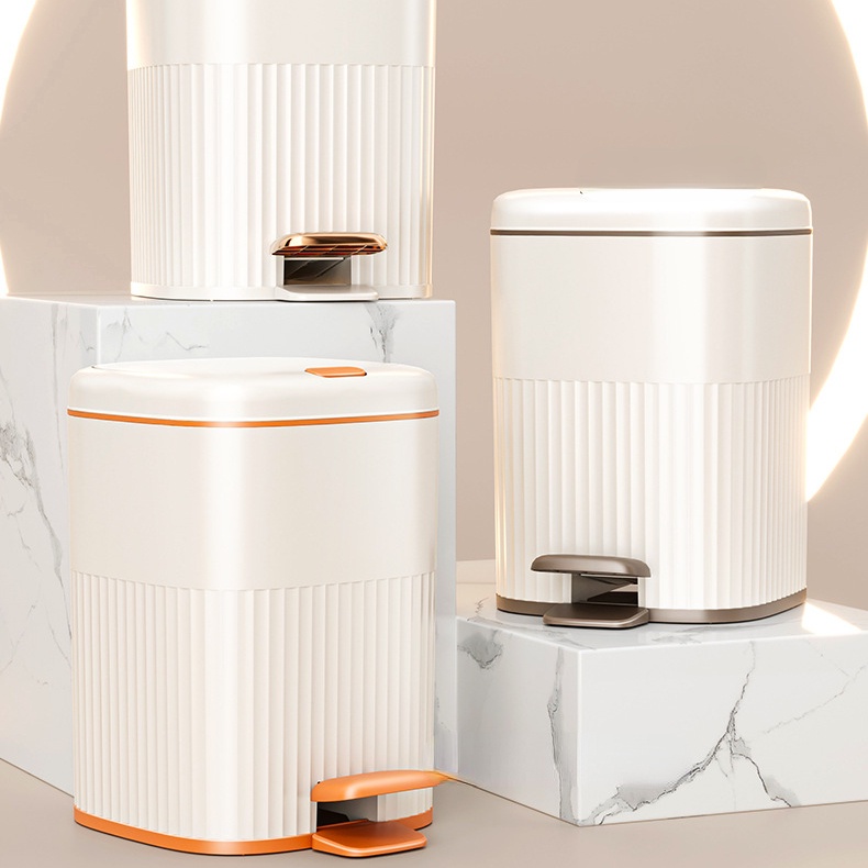 Thùng Rác Có Bàn Đạp Chân Có Nắp Đậy Nhà Tắm / Phòng Khách / Phòng Ngủ Hàng Mới