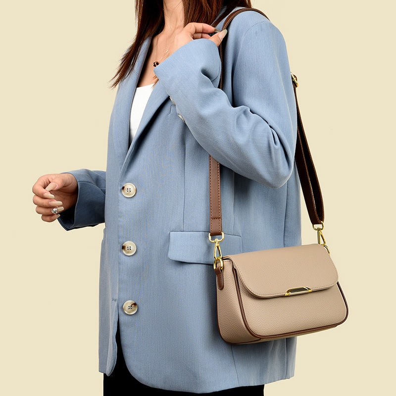 Túi Đeo Chéo Da Thật Dáng Vuông Nhỏ Màu Trơn Đơn Giản Dễ Phối Đồ Thời Trang Cho Bạn Gái