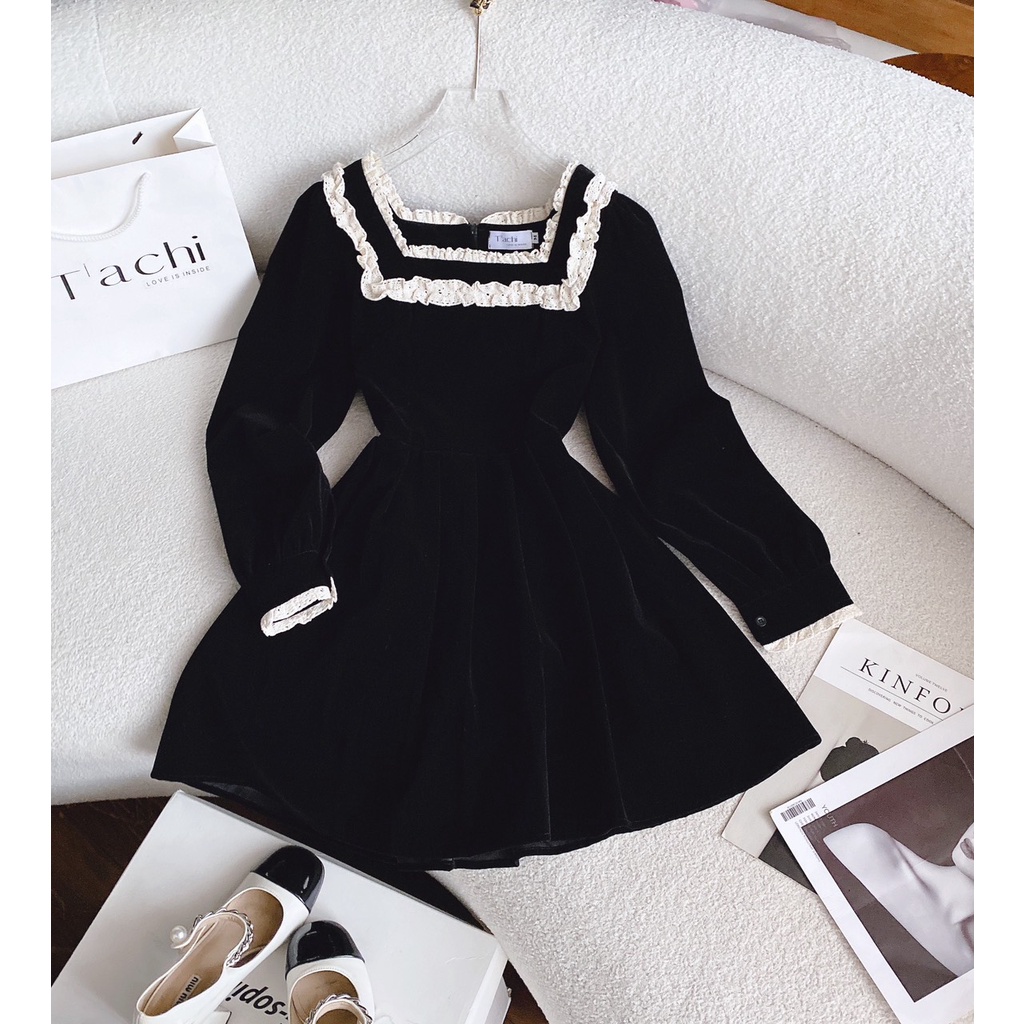 ĐẦM NHUNG ĐEN CỔ VUÔNG VIỀN BÈO TAY DÀI