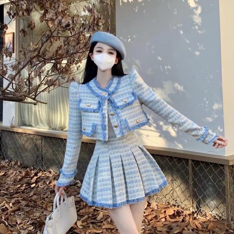 Bộ Áo Khoác + Chân Váy Xếp Ly Lưng Cao Phối Màu Tương Phản Thời Trang Thu Đông Phong Cách Phương Tây