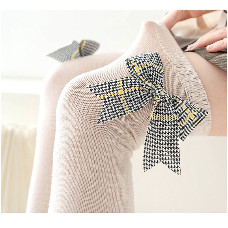 Đôi Vớ cotton Dài Qua Gối Họa Tiết Ca Rô Dễ Thương Dành Cho Bé Gái