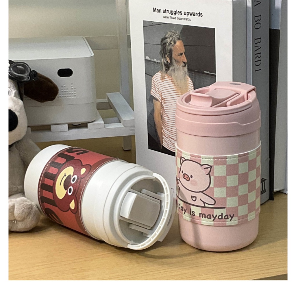 Bình Nước Giữ Nhiệt Bằng Thép Không Gỉ 304 Có Ống Hút Thông Minh, Tặng Sticker, Dây Đeo Miss 9 Official