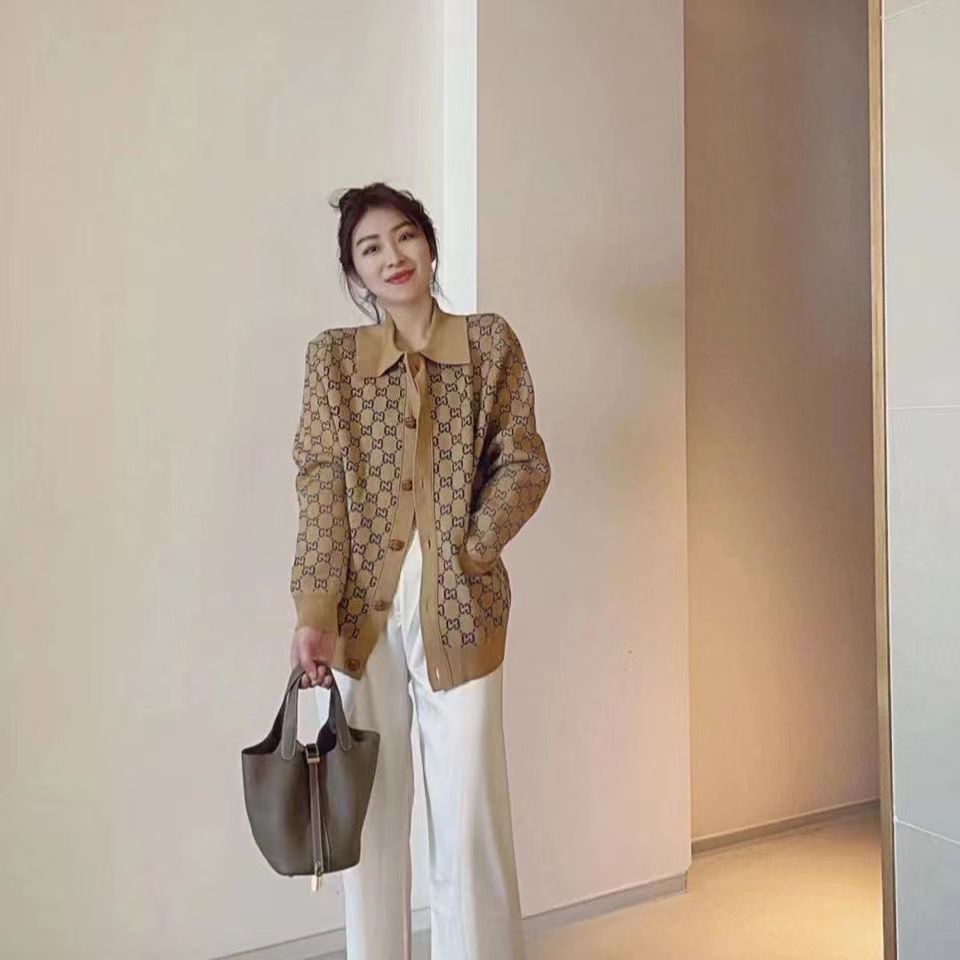Gucci Áo Khoác cardigan Dệt Kim Cổ Bẻ Phong Cách retro Cho Nữ